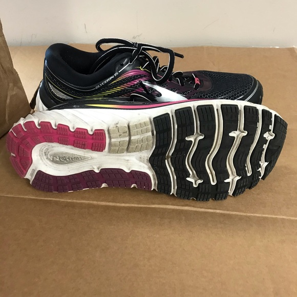 EUC Brooks women’s size 9 - Picture 3 of 3